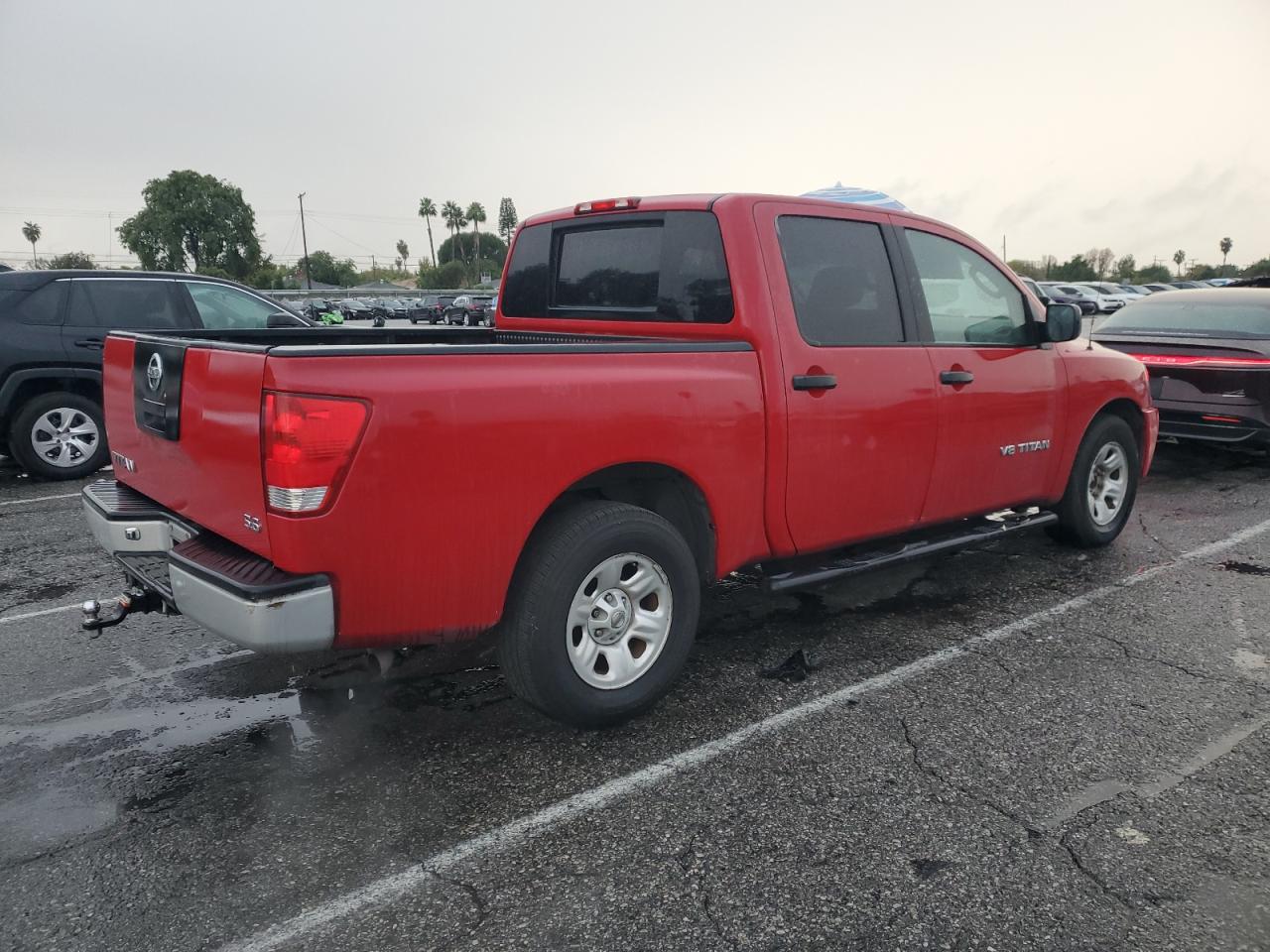 Nissan Titan Xe Image 2