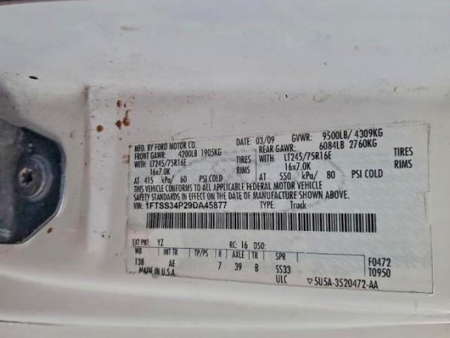 Ford Econoline E350 Super Duty Van Image 2