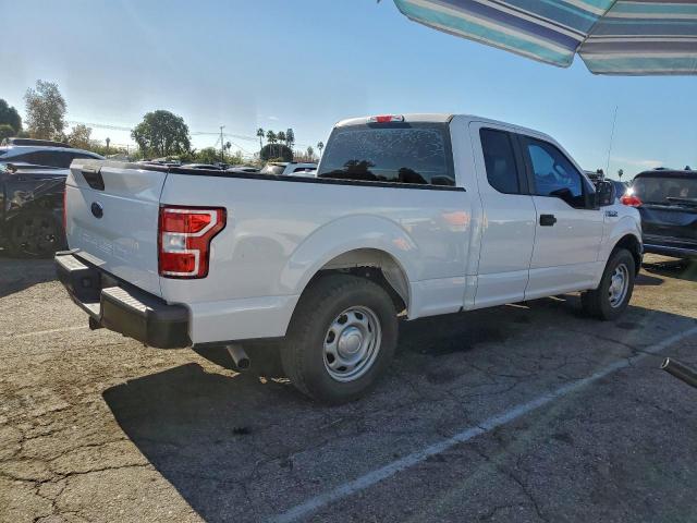 Ford F-150 Super Cab Image 3