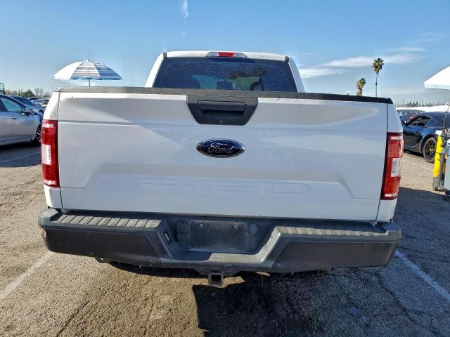 Ford F-150 Super Cab Image 6