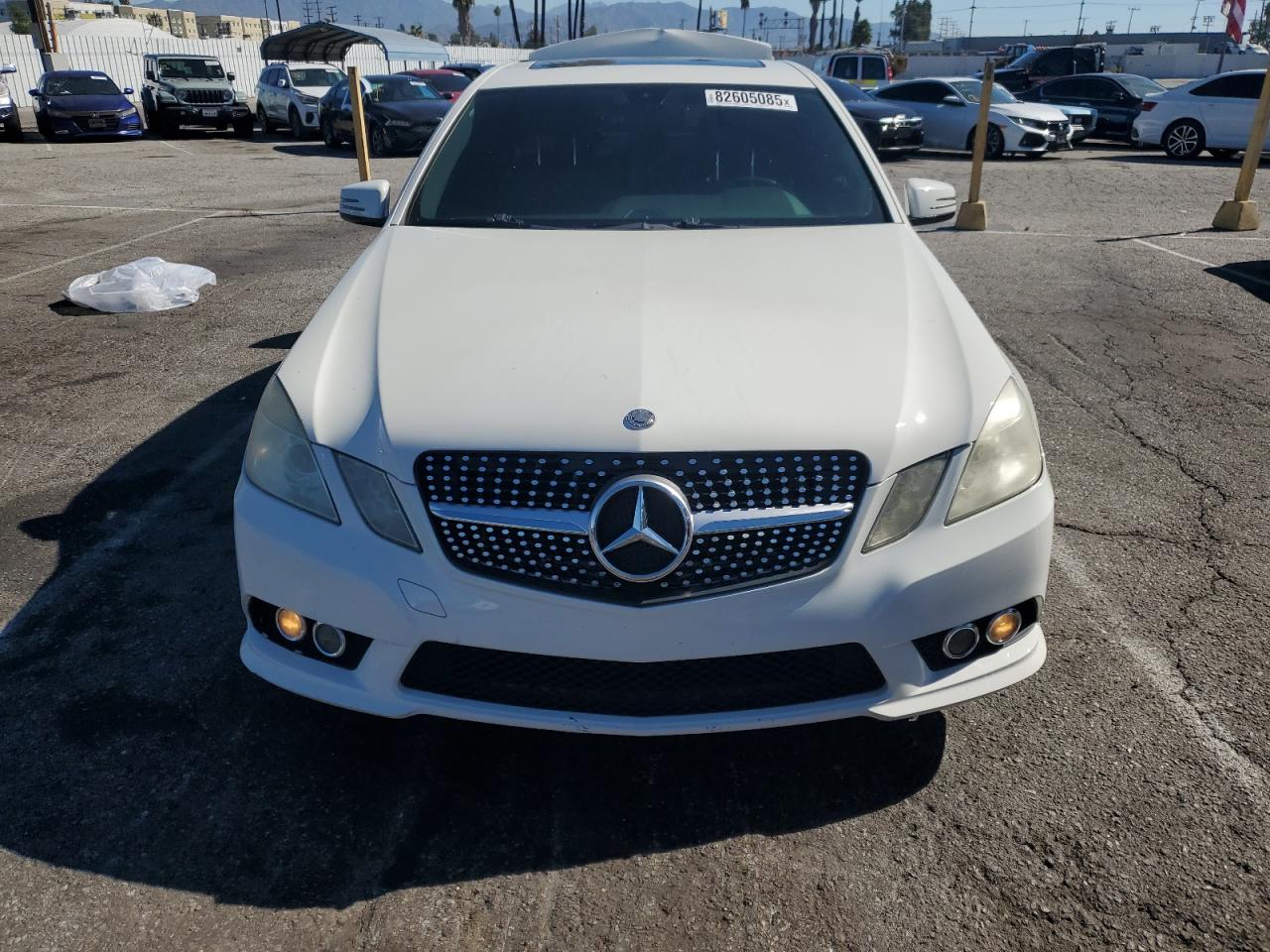 Mercedes-Benz E-Class 350 Image 6