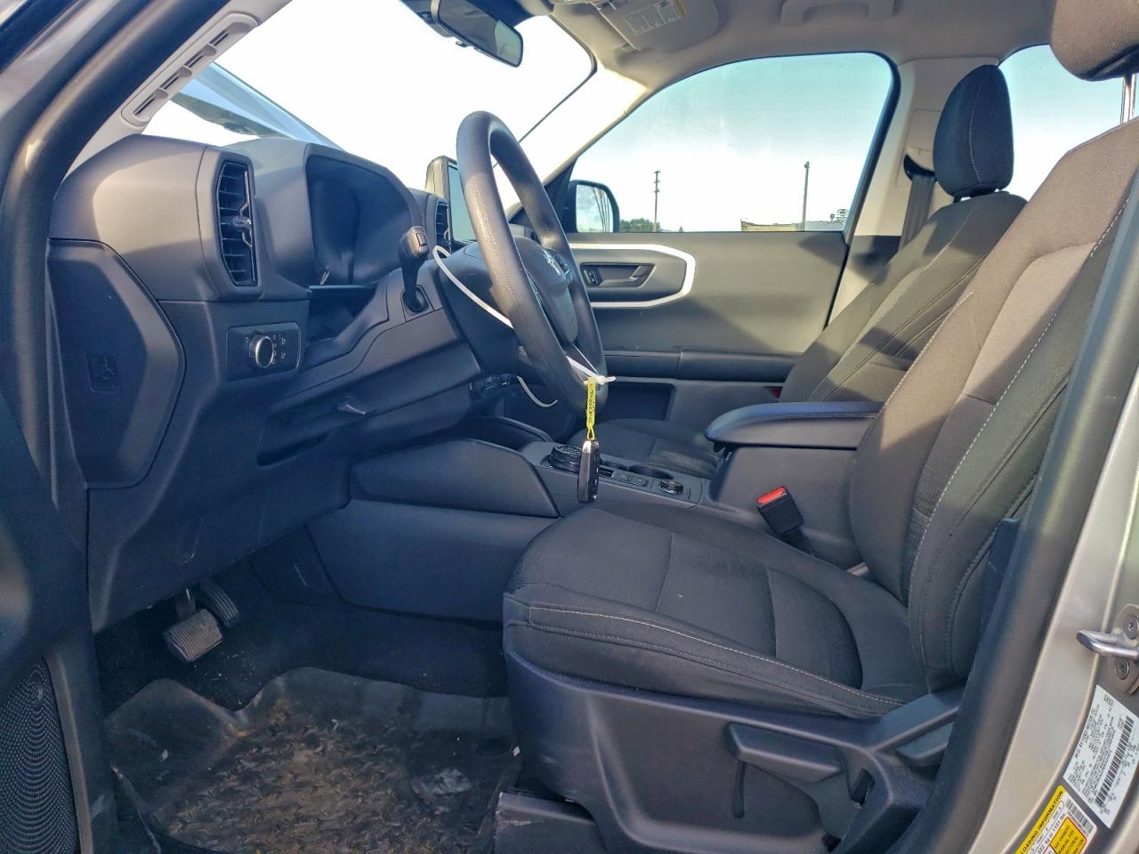 Ford Bronco Image 12