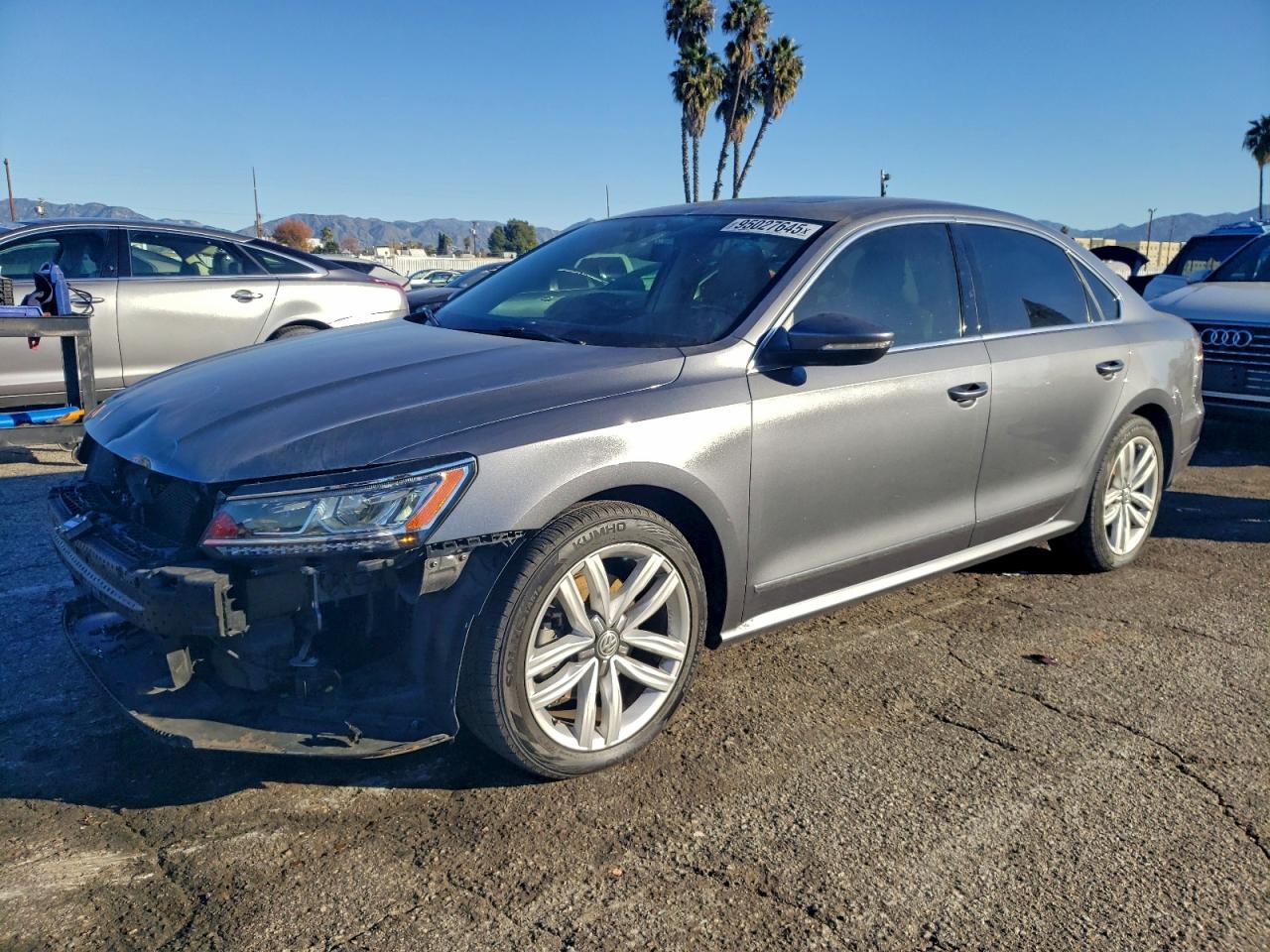 Volkswagen Passat Sel Premium Image 1