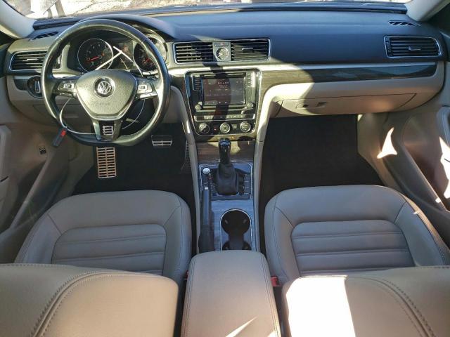 Volkswagen Passat Sel Premium Image 5