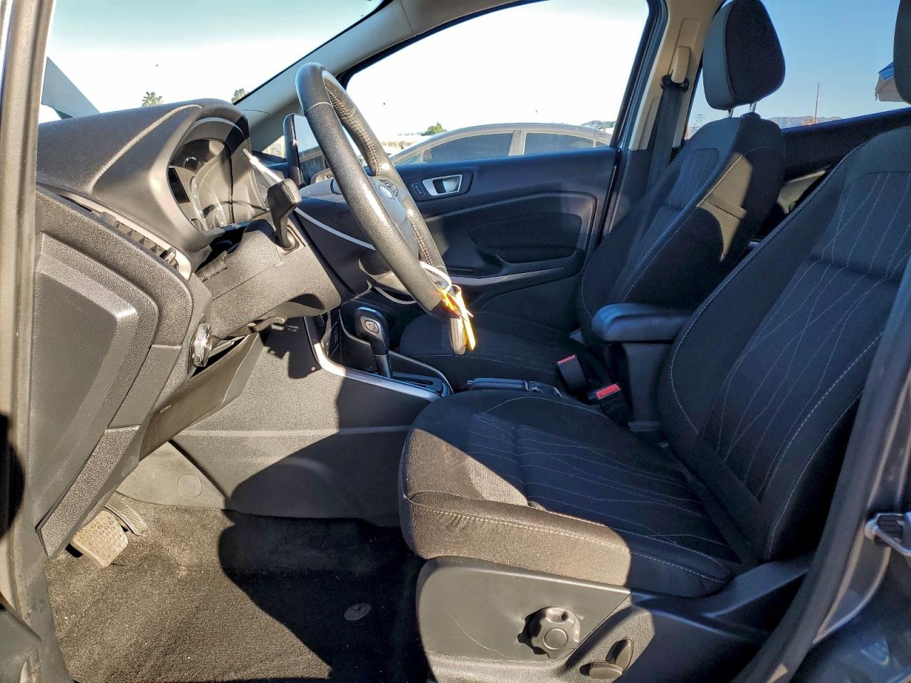 Ford EcoSport Se Image 6