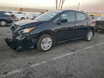  Salvage Nissan LEAF