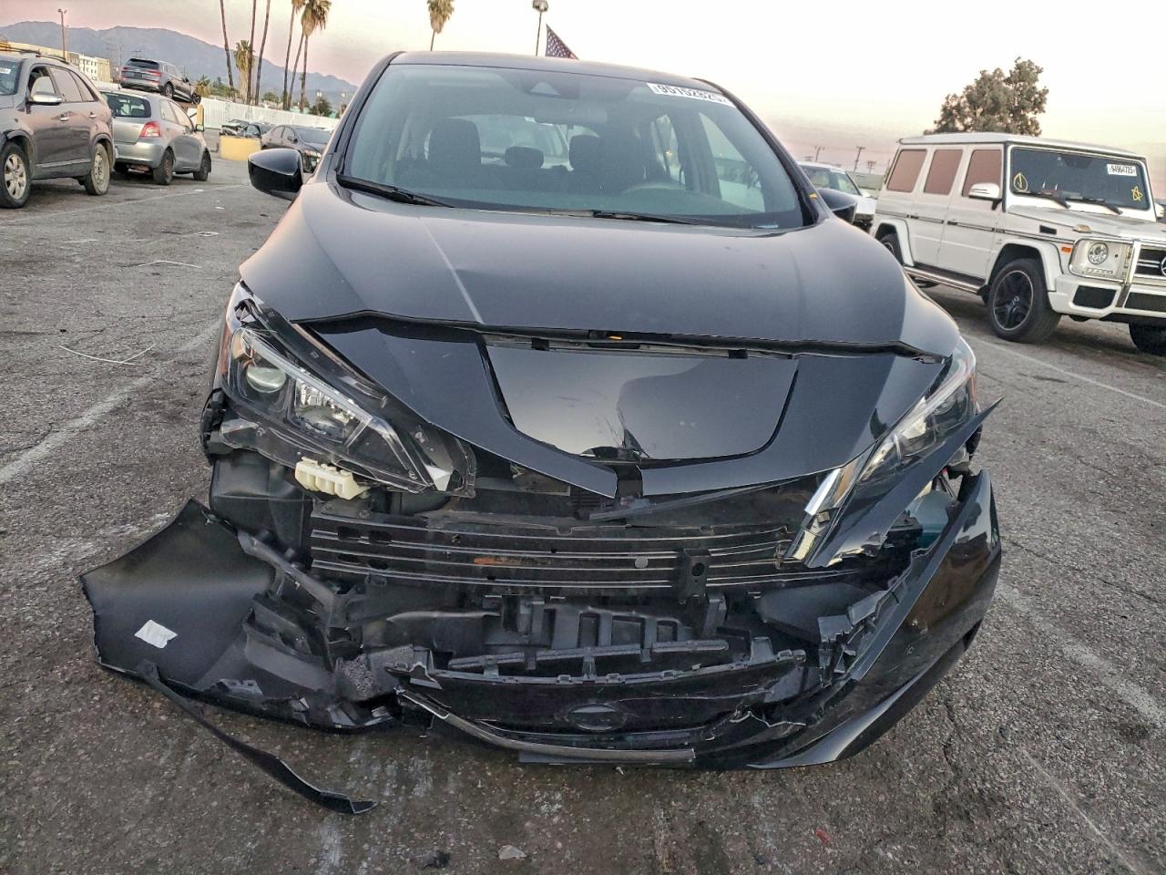 Nissan LEAF S Image 11