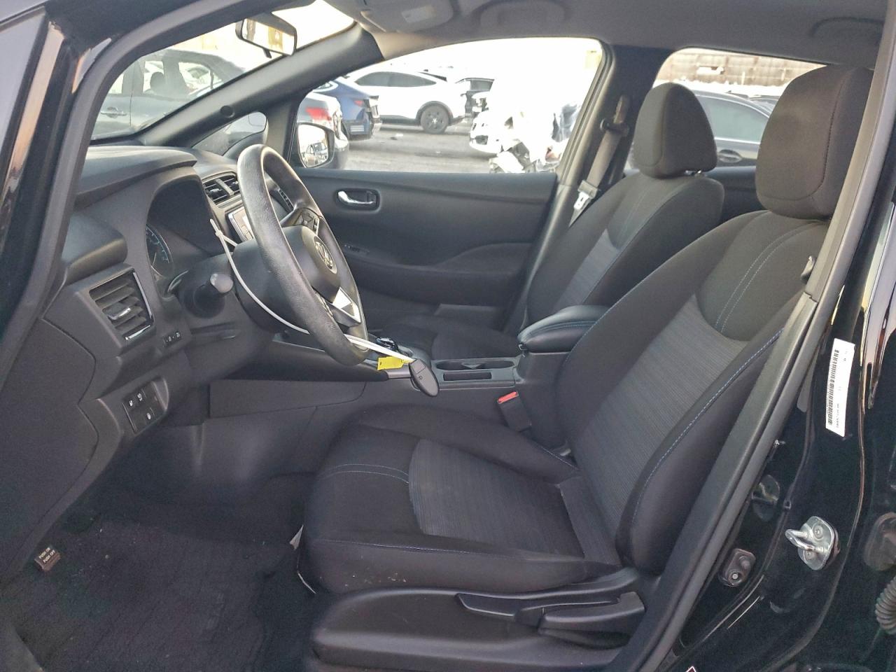 Nissan LEAF S Image 9