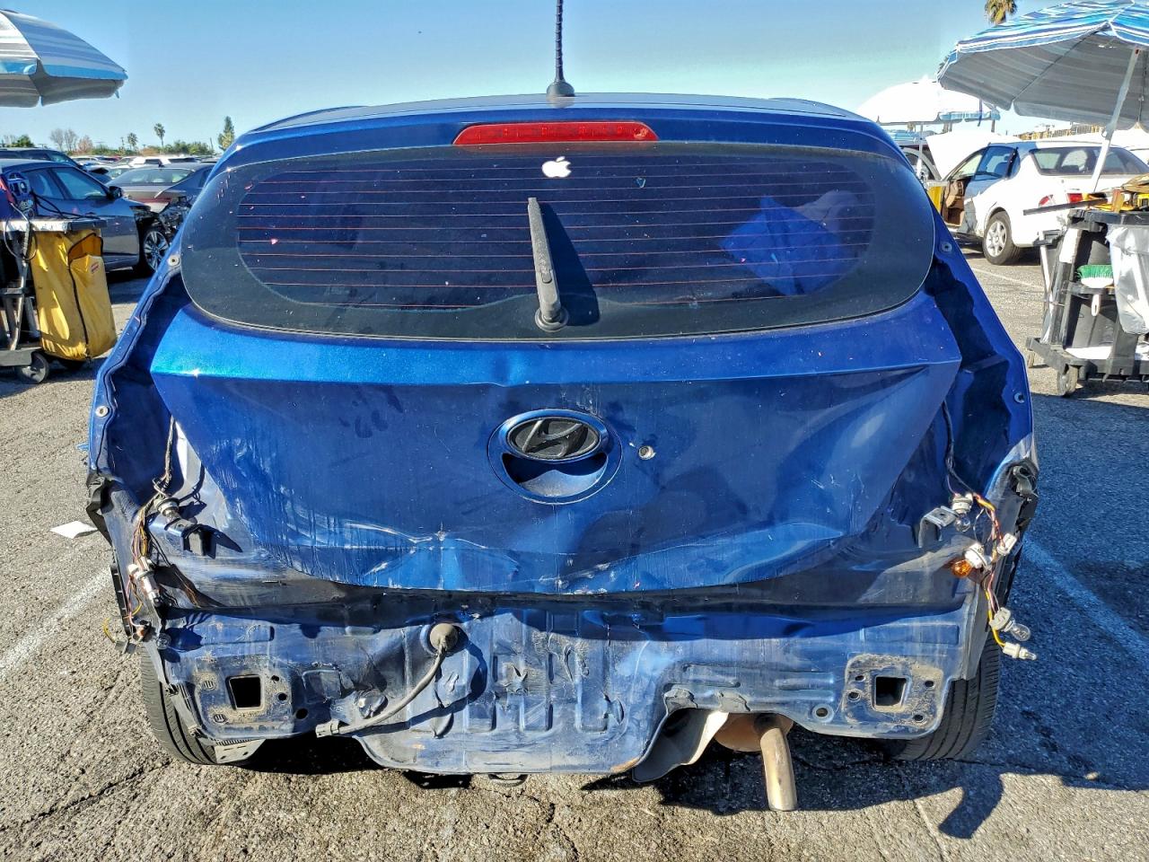 Hyundai ACCENT Se Image 12