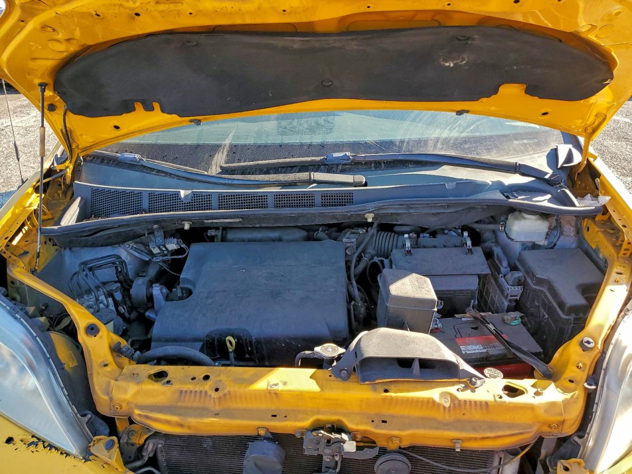 Toyota Sienna Le Image 9