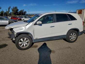  Salvage Kia Sorento