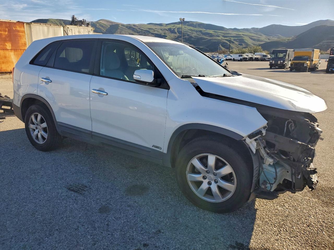 Kia Sorento Base Image 9