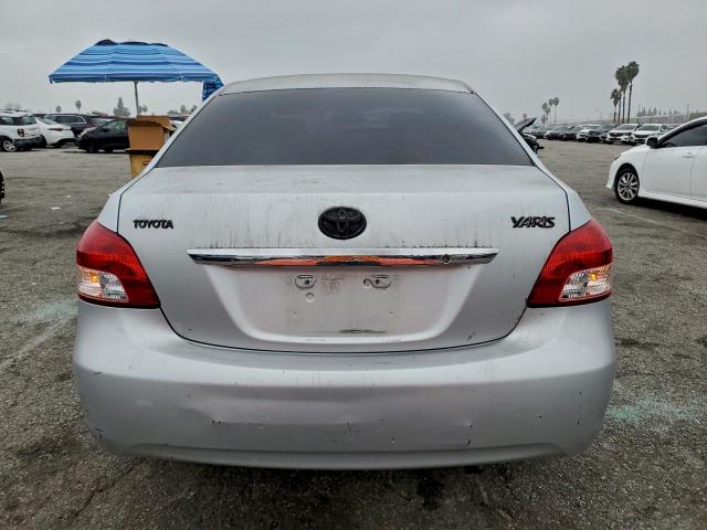 Toyota Yaris Image 3