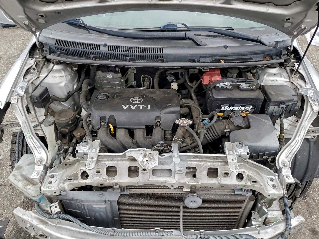 Toyota Yaris Image 9