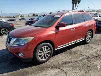  Salvage Nissan Pathfinder