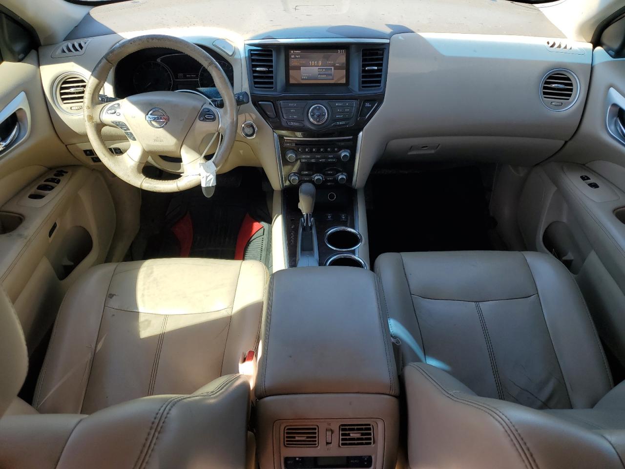 Nissan Pathfinder S Image 6