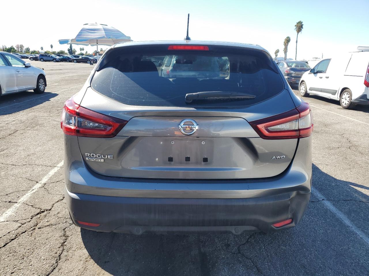 Nissan Rogue S Image 10