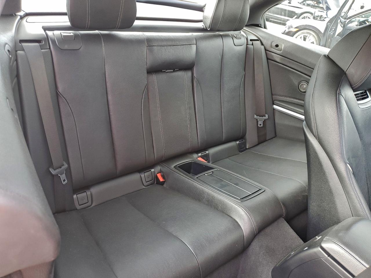 BMW 4 Series Image 9