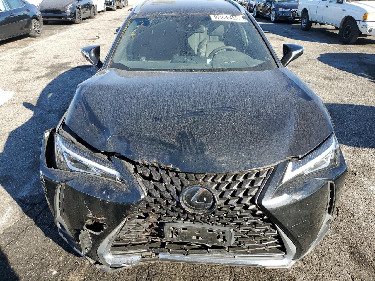 Lexus Ux 200 Image 2