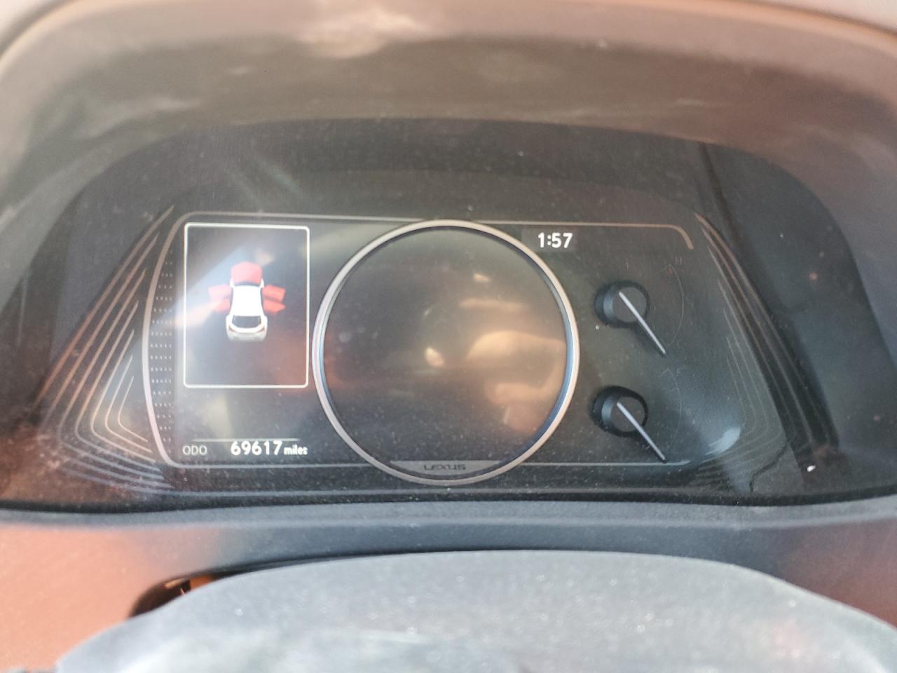 Lexus Ux 200 Image 11