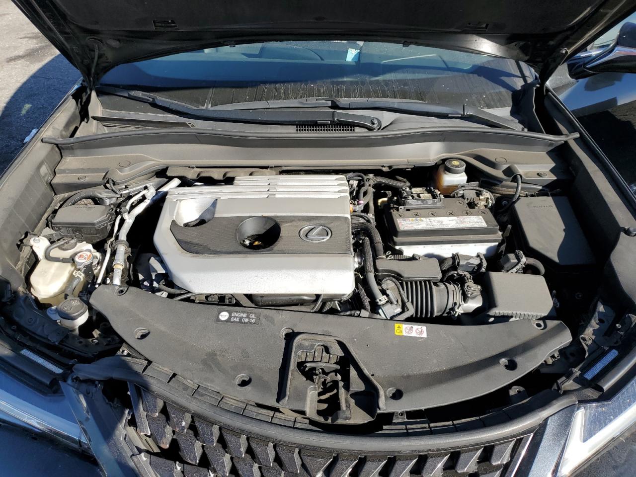 Lexus Ux 200 Image 7