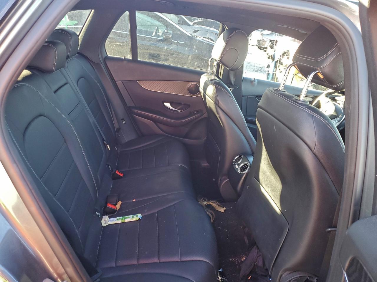 Mercedes-Benz GLC 300 4matic Image 12