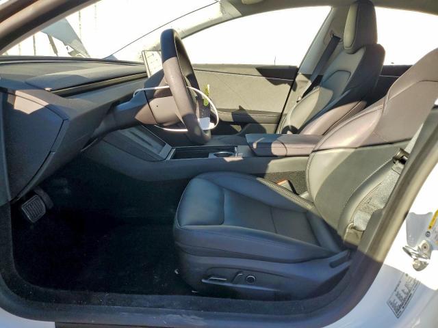Tesla Model 3 Image 3