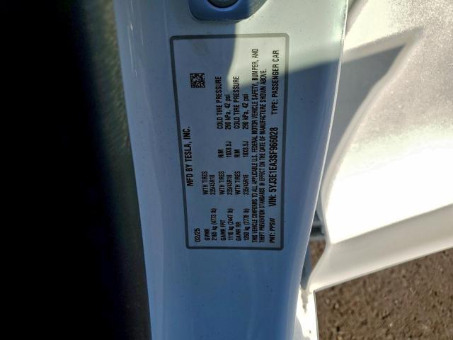 Tesla Model 3 Image 7