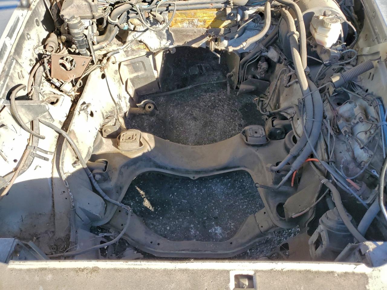 Mercedes-Benz 420-Class Image 6