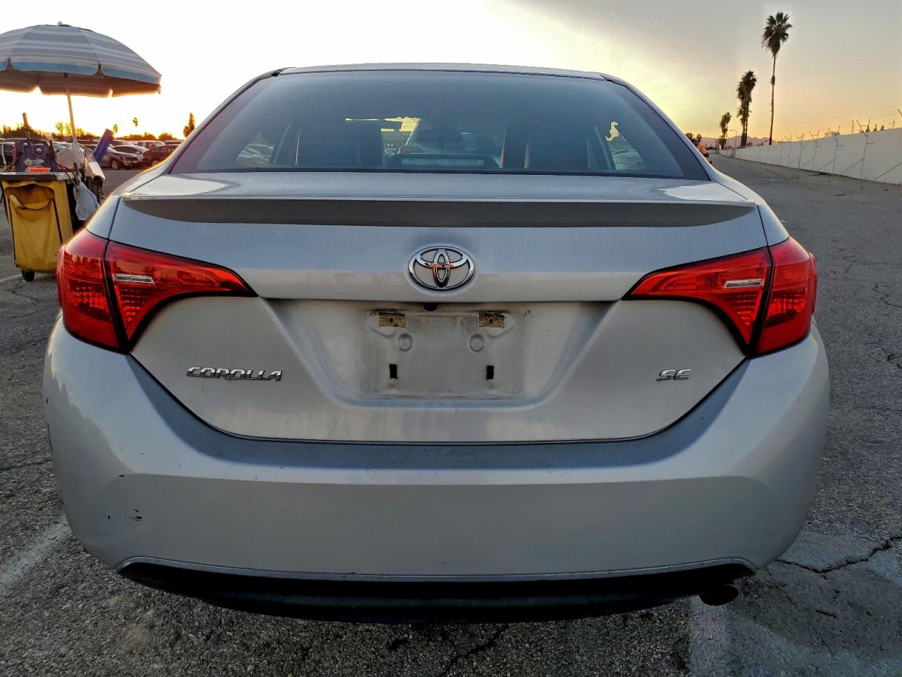 Toyota Corolla L Image 11