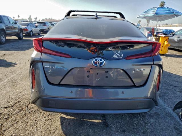 Toyota Prius Le Image 12