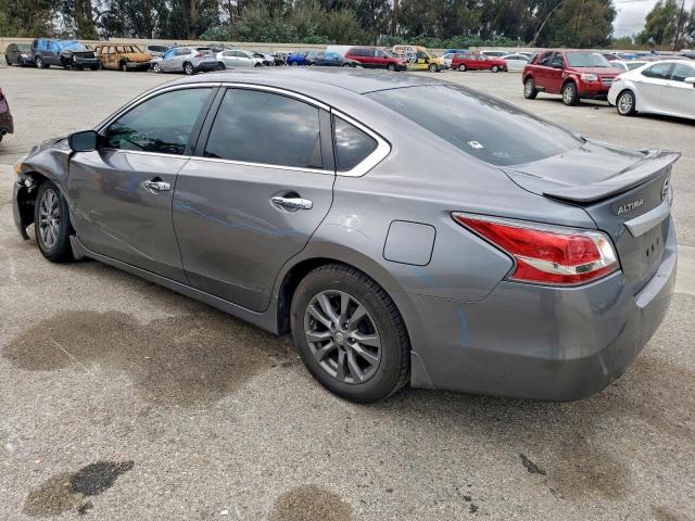Nissan Altima 2.5 Image 2