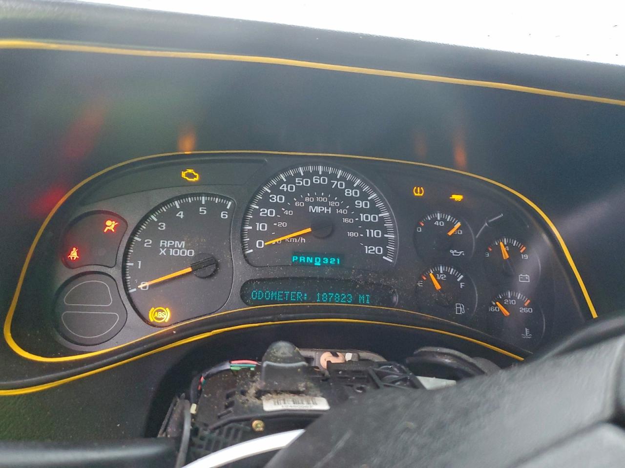 Chevrolet Tahoe C1500 Image 12