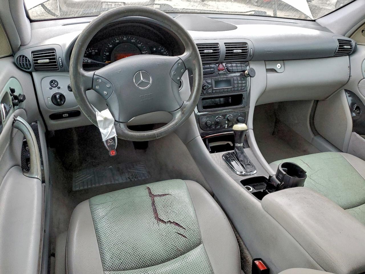 Mercedes-Benz C-Class 240 Image 7