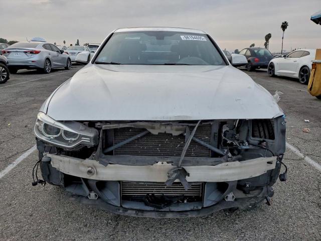 BMW 3 Series I Image 11