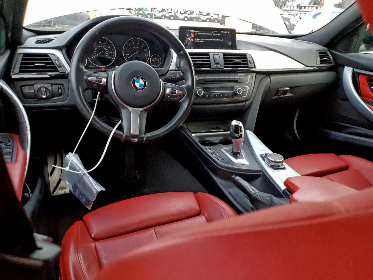 BMW 3 Series I Image 9