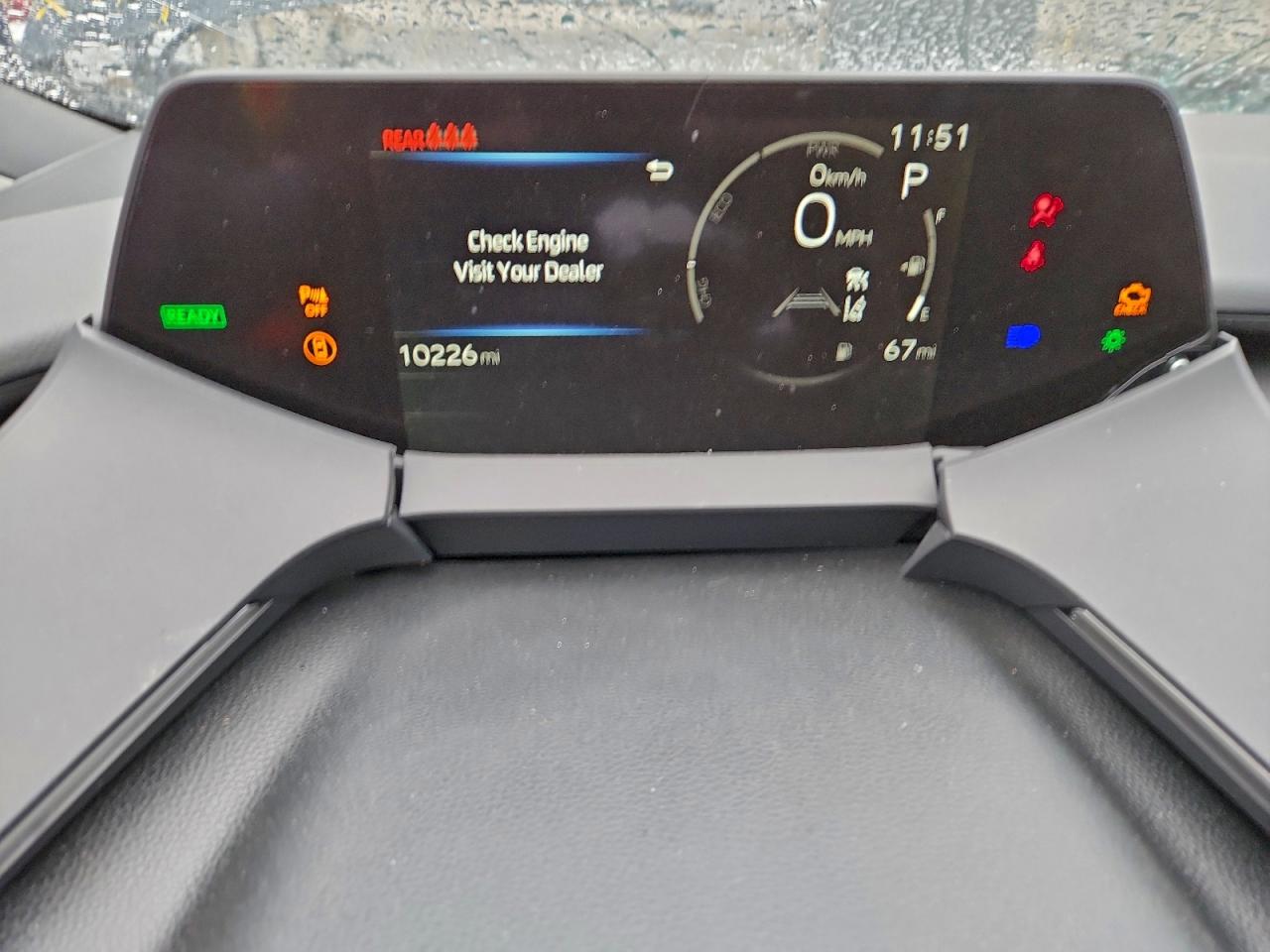 Toyota Prius Le Image 5