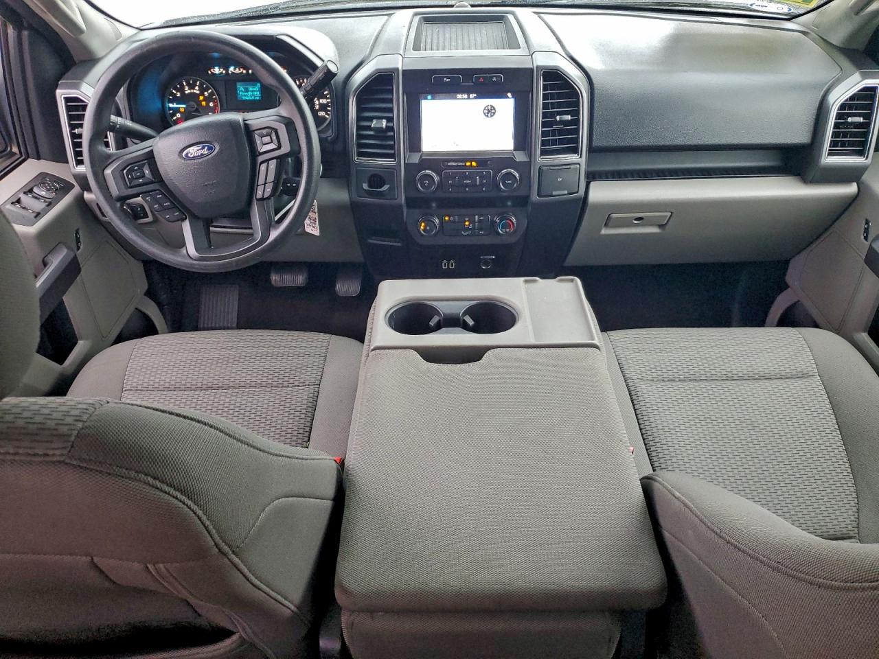 Ford F-150 Supercrew Image 11