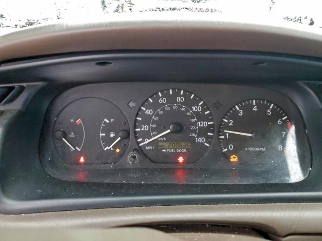 Toyota Camry Ce Image 2