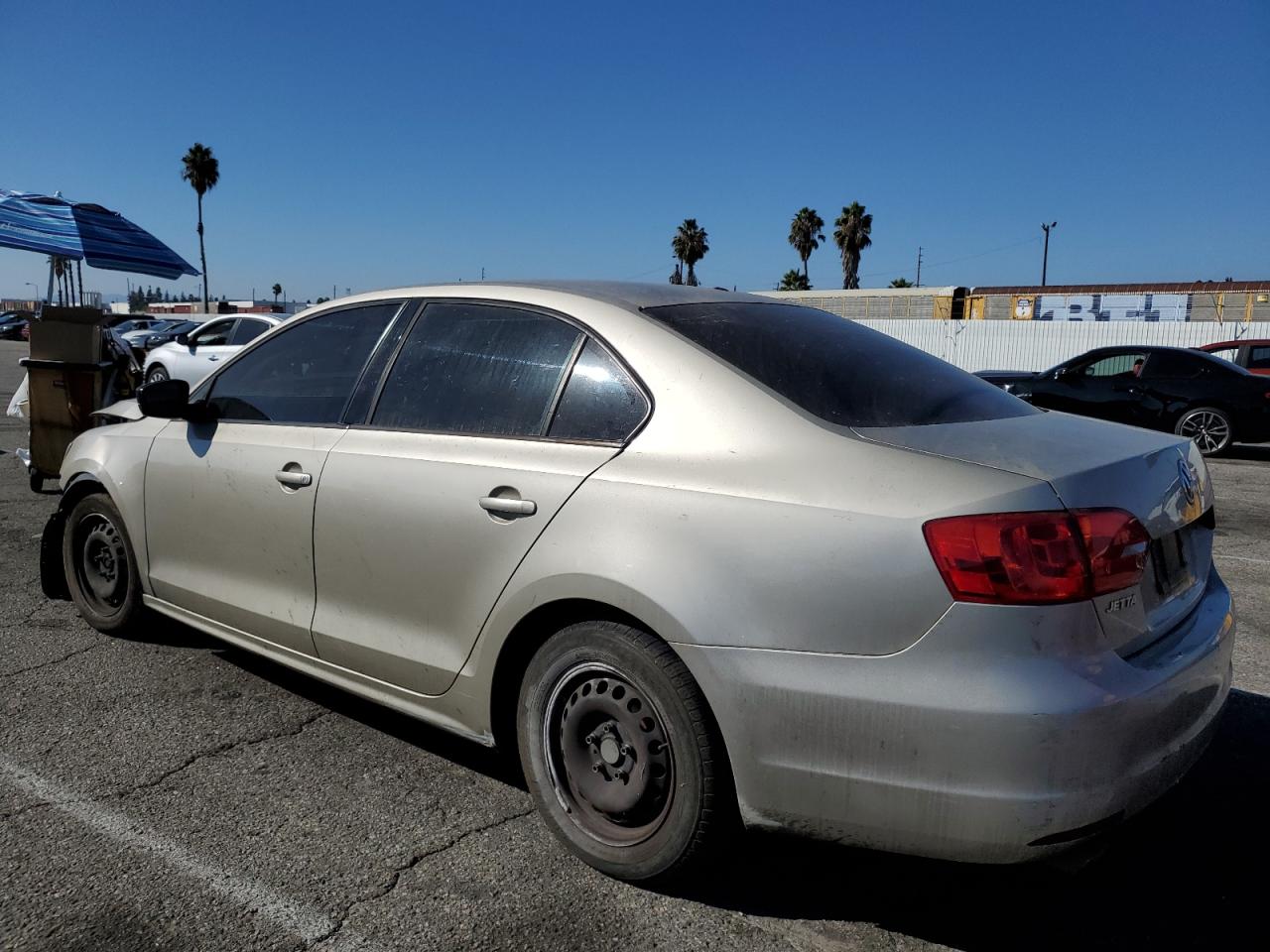 Volkswagen Jetta Base Image 4