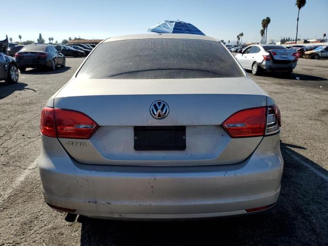 Volkswagen Jetta Base Image 3