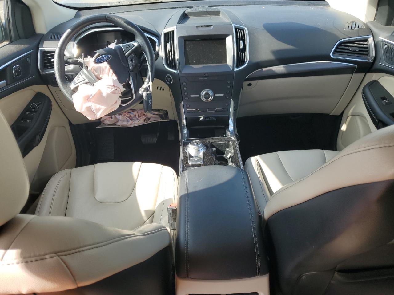 Ford Edge Titanium Image 7