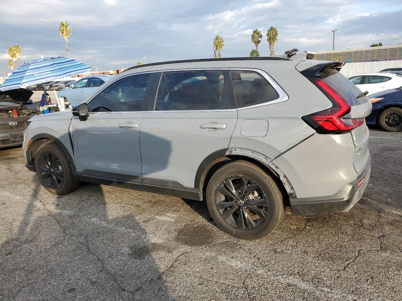 Honda Crv Sport Touring Image 2