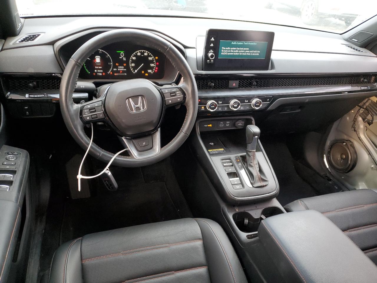 Honda Crv Sport Touring Image 3