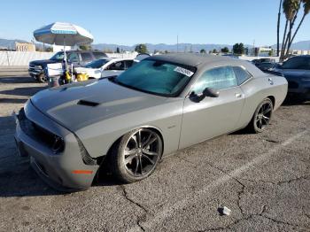  Salvage Dodge Challenger