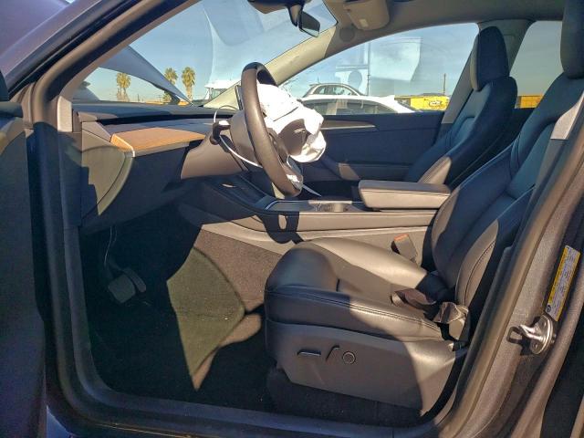 Tesla Model Y Image 5