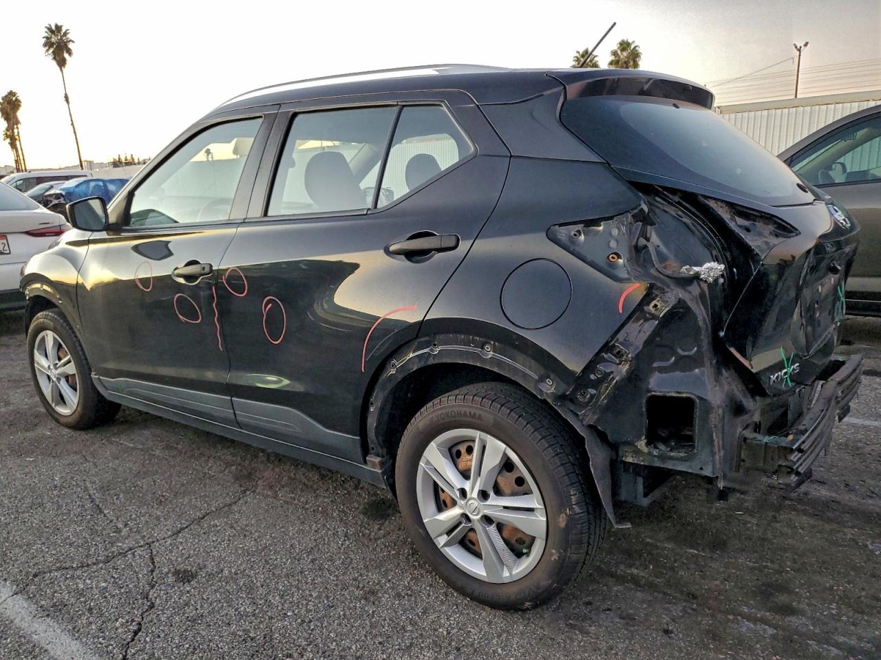 Nissan Kicks S Image 14