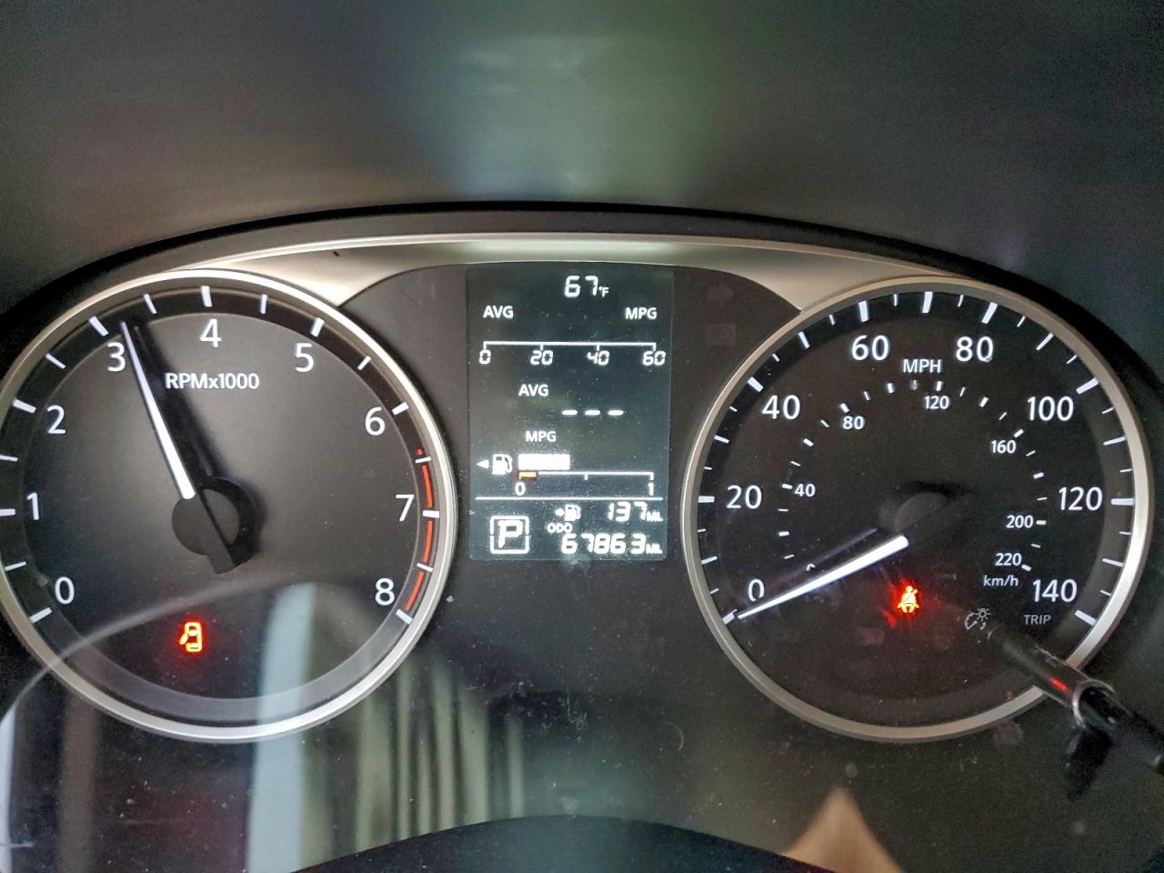 Nissan Kicks S Image 6