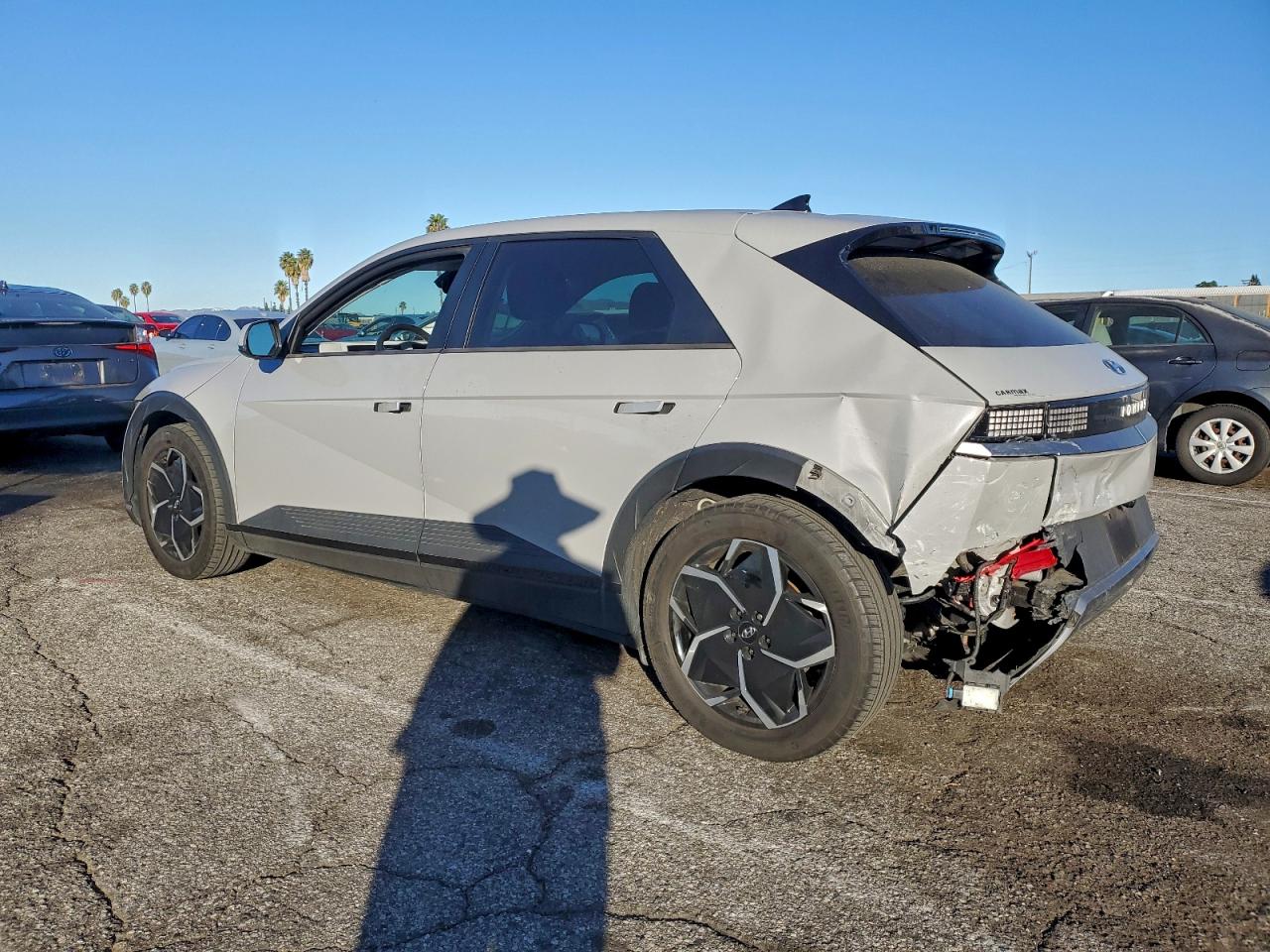 Hyundai Ioniq Se Image 6