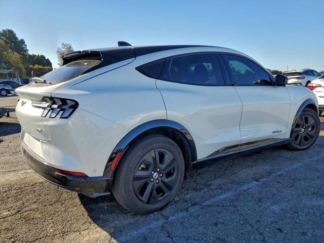 Ford Mustang California Route 1 Image 13